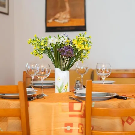 Family Corner * Srima